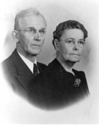 Robert and Lucy Black, in the 1950s Robert and Lucy Black, in the 1950s