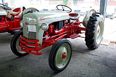 Ford ferguson tractor 8n #9