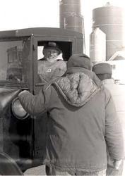 Lanan Farm Sale, 1985: 1929 IH Truck
